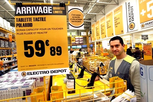 james-fourneron-directeur-d-electro-depot-de-soyaux_351129_536x358p