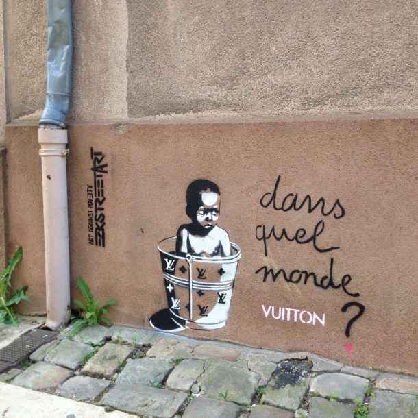 28 dans quel monde VUITTON 10 Chartres 1